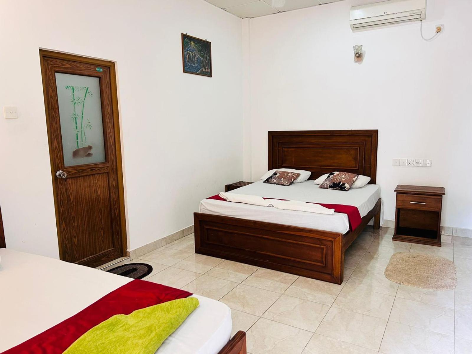 Bed and Breakfast Royal Nest Polonnaruwa Exterior foto